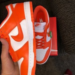 Dead stock Syracuse Dunks
